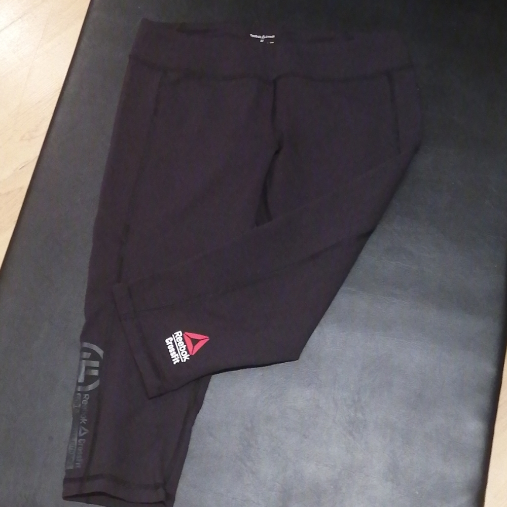 Reebok capris fitted